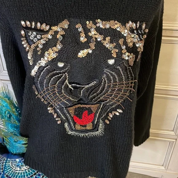 Guess Cyndi bling Tiger Black Sweater - Size Small - Picture 6 of 6